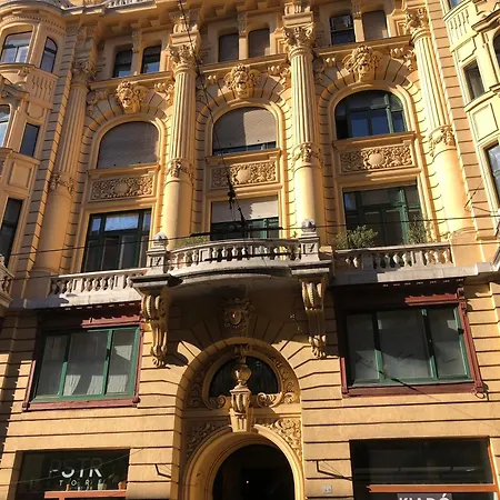 Secession Luxury Apartment Budapest