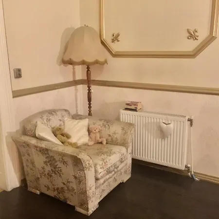 Secession Luxury